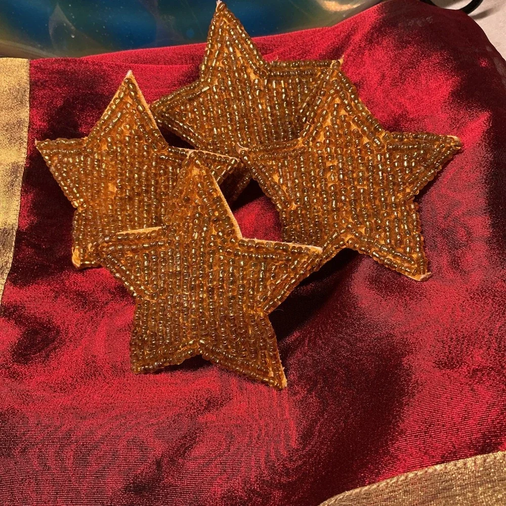 4 Napkin Rings Celestial Beaded Star & 4 Napkins Sheer Red & Gold Bohemian